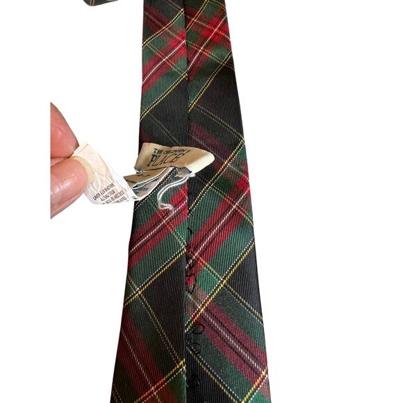 Boys Tartan Plaid Holiday Tie - Picture 4 of 4